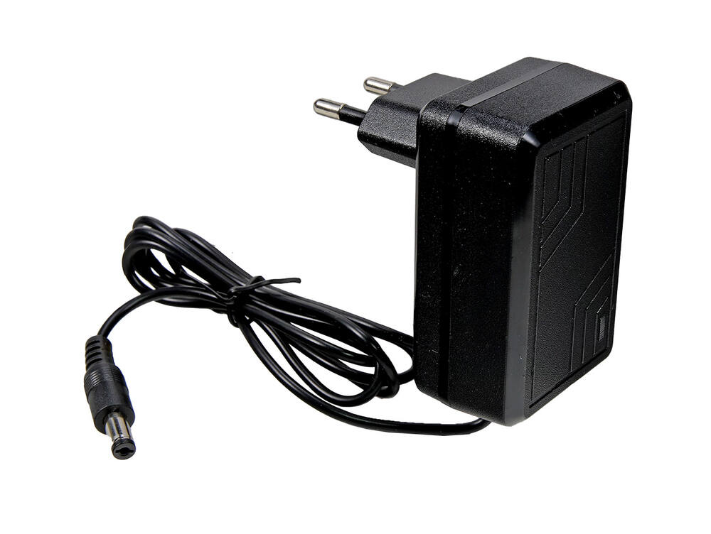 Nabíječka 6 V 700mA s LED diodou