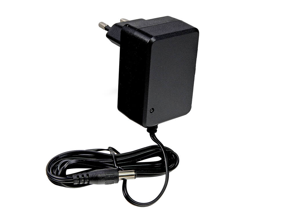 Nabíječka 12V / 1A s LED diodou pro dětská elektrická vozítka GA09-1201000EU