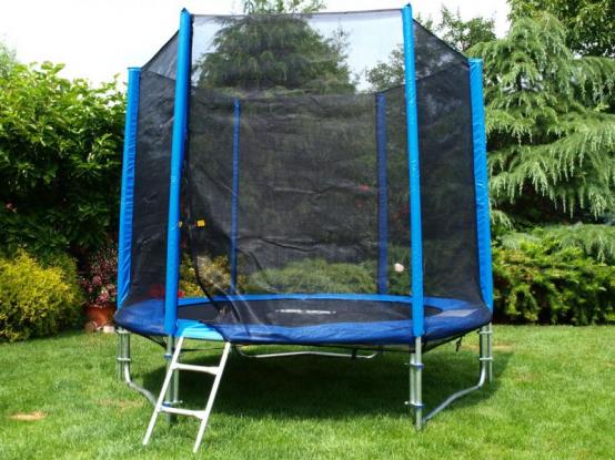 Zahradní trampolína s ochrannou sítí 244 cm
