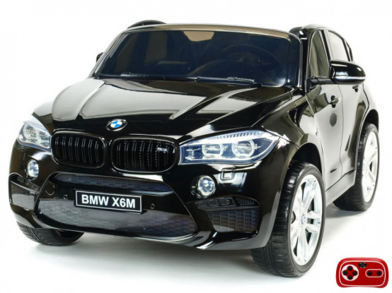 Dvoumístné elektrické autíčko BMW X6 M, černé lakované