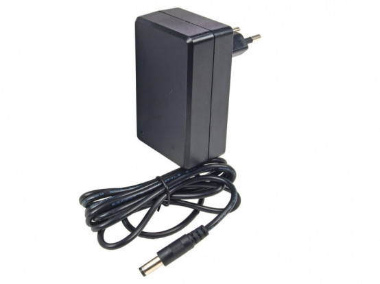 Nabíječka 24V-1A s LED diodou